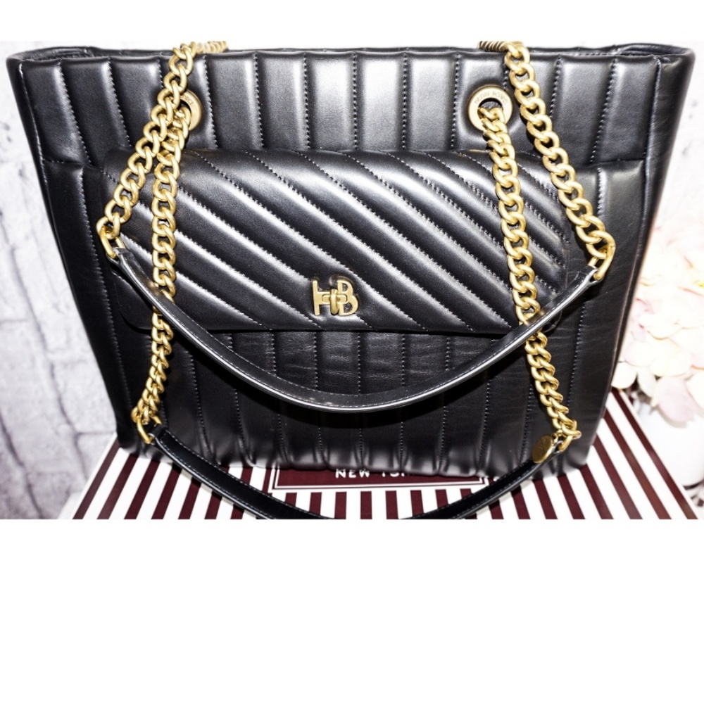 BEAUTIFUL HENRI BENDEL 712 ZIP TOTE